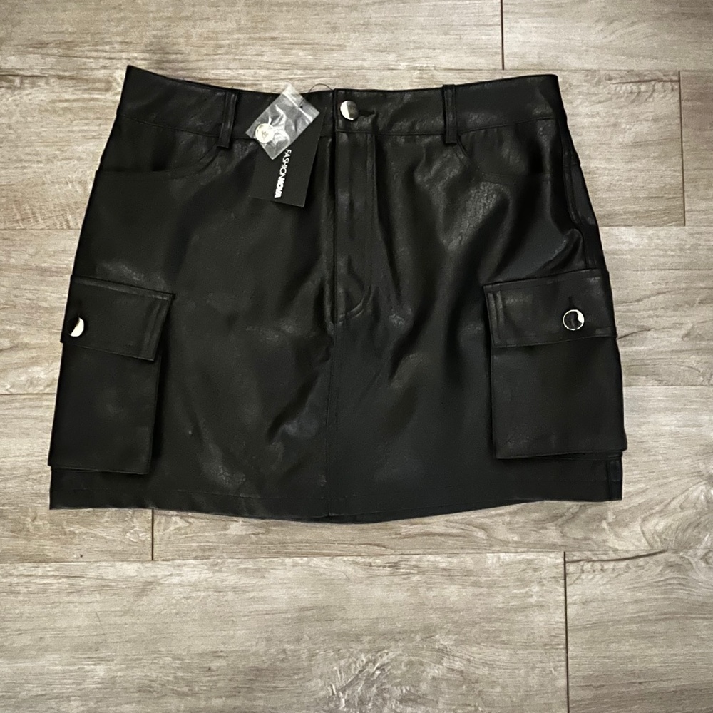 Black Skirt